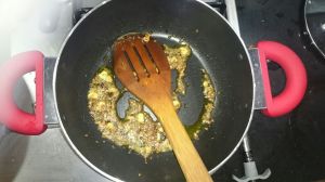 Fry Onion, Ginger and garlic til they turn golden brown